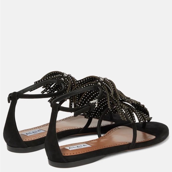 ALAÏA
Embellished suede thong sandals with Box. - Picture 5 of 13